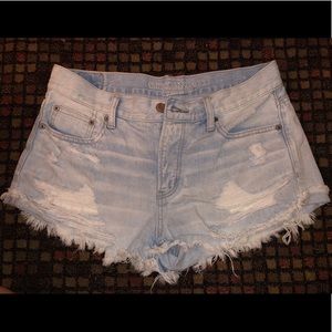 American Eagle Jean Shorts (light wash)